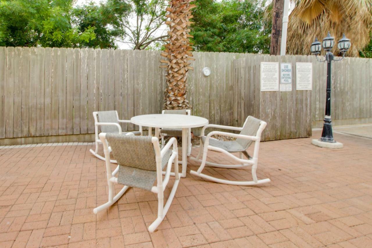 Ferienwohnung Golden Gate Getaway South Padre Island Exterior foto